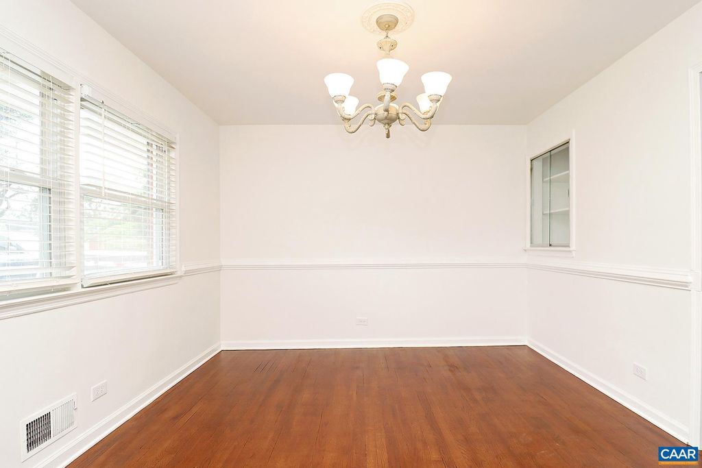 Photo of 909 Ridge St #A, CHARLOTTESVILLE, VA 22902 (MLS # 669872)