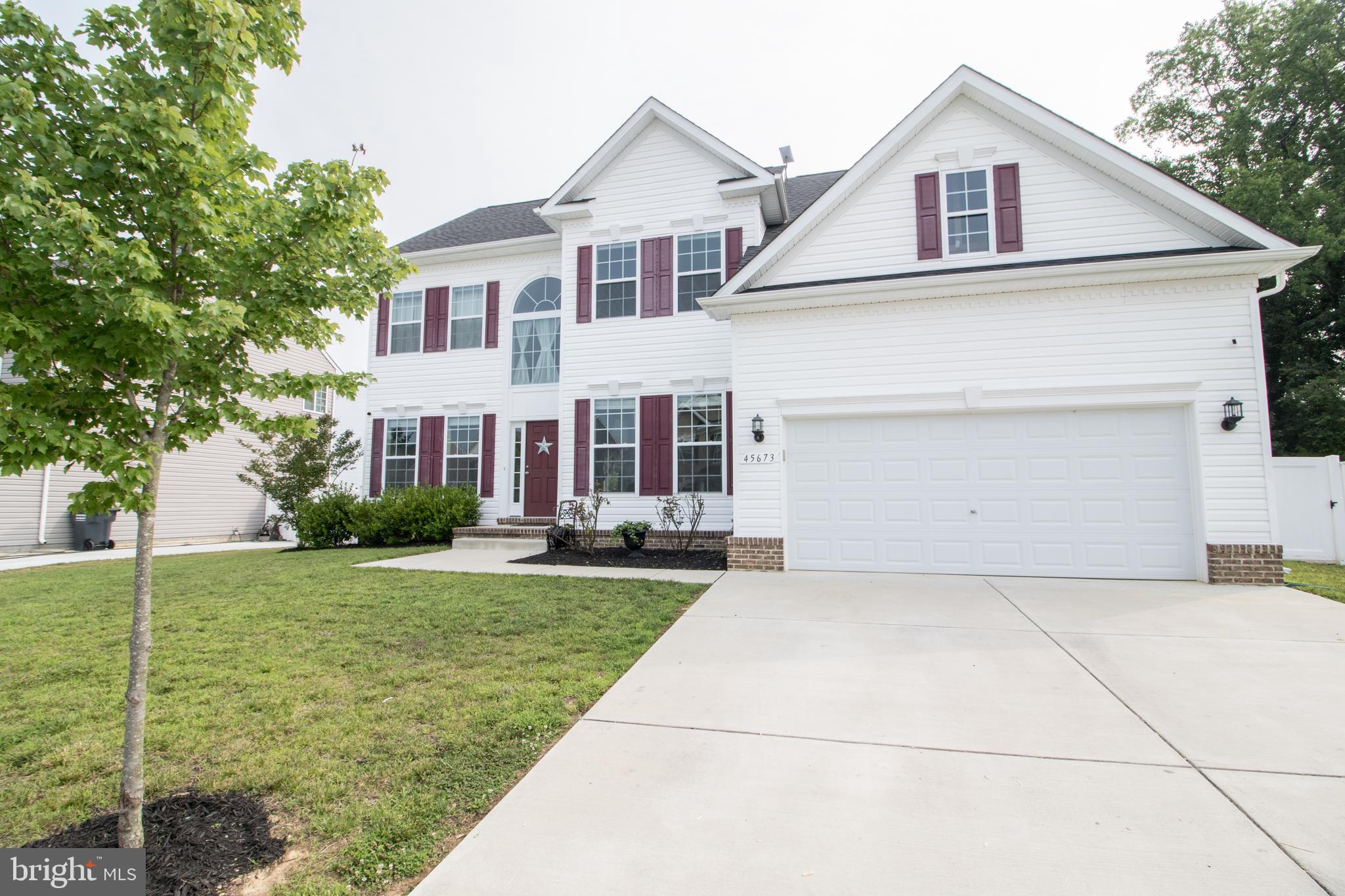 ELIZABETH HILLS PHASE 1 - Residential