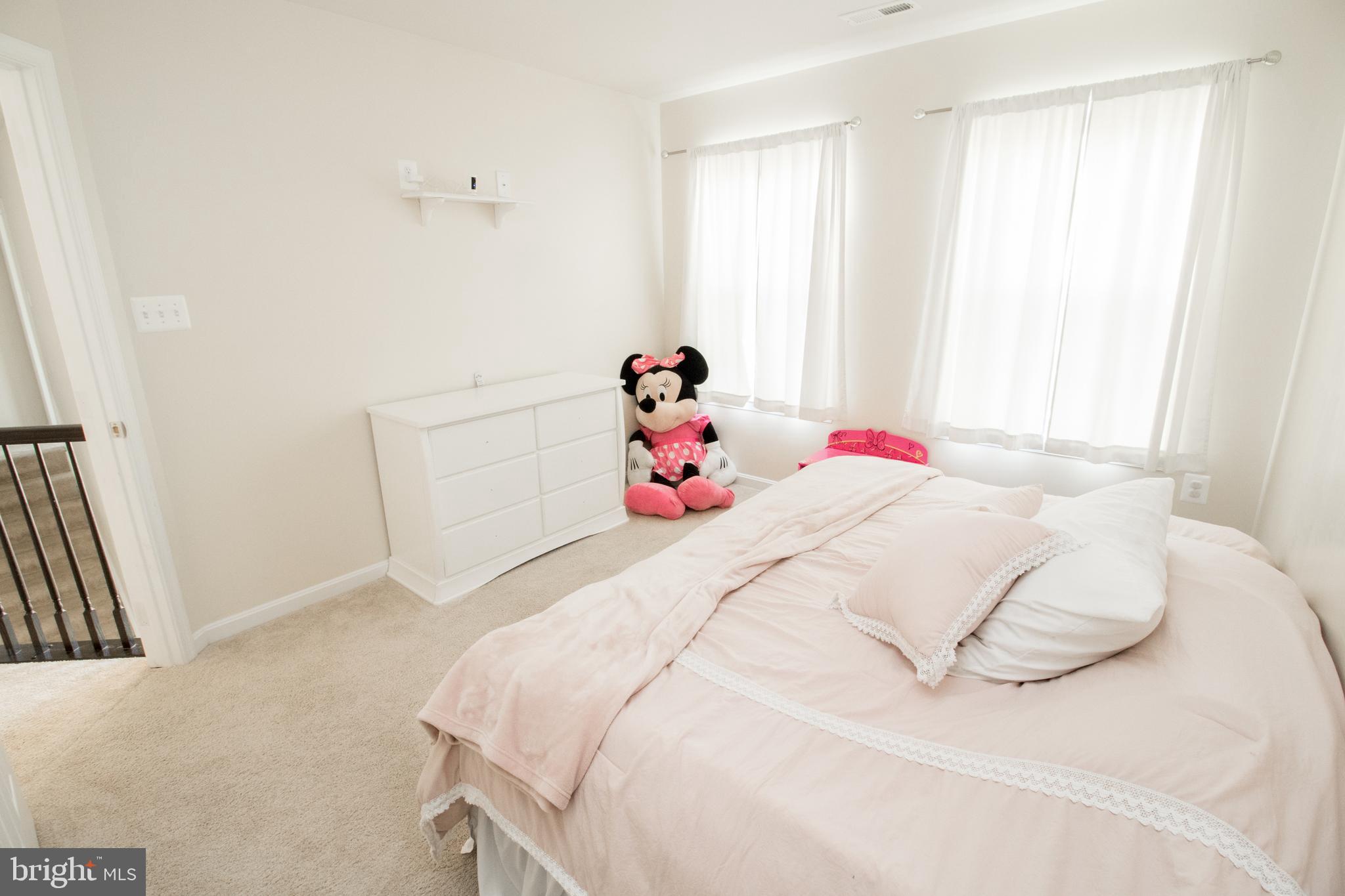 ELIZABETH HILLS PHASE 1 - Residential