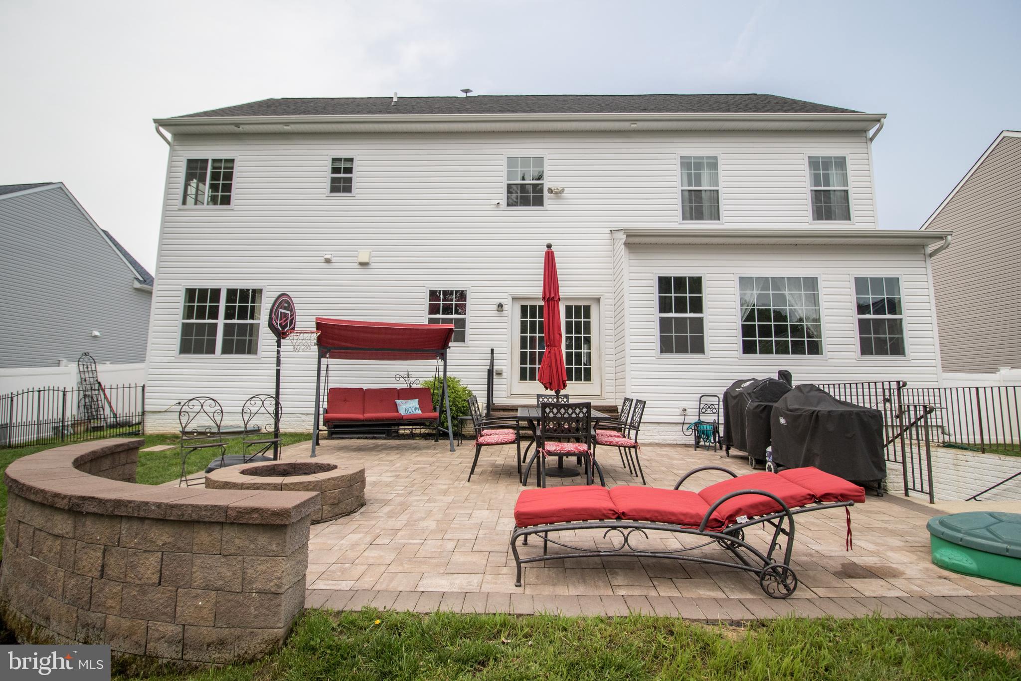 ELIZABETH HILLS PHASE 1 - Residential