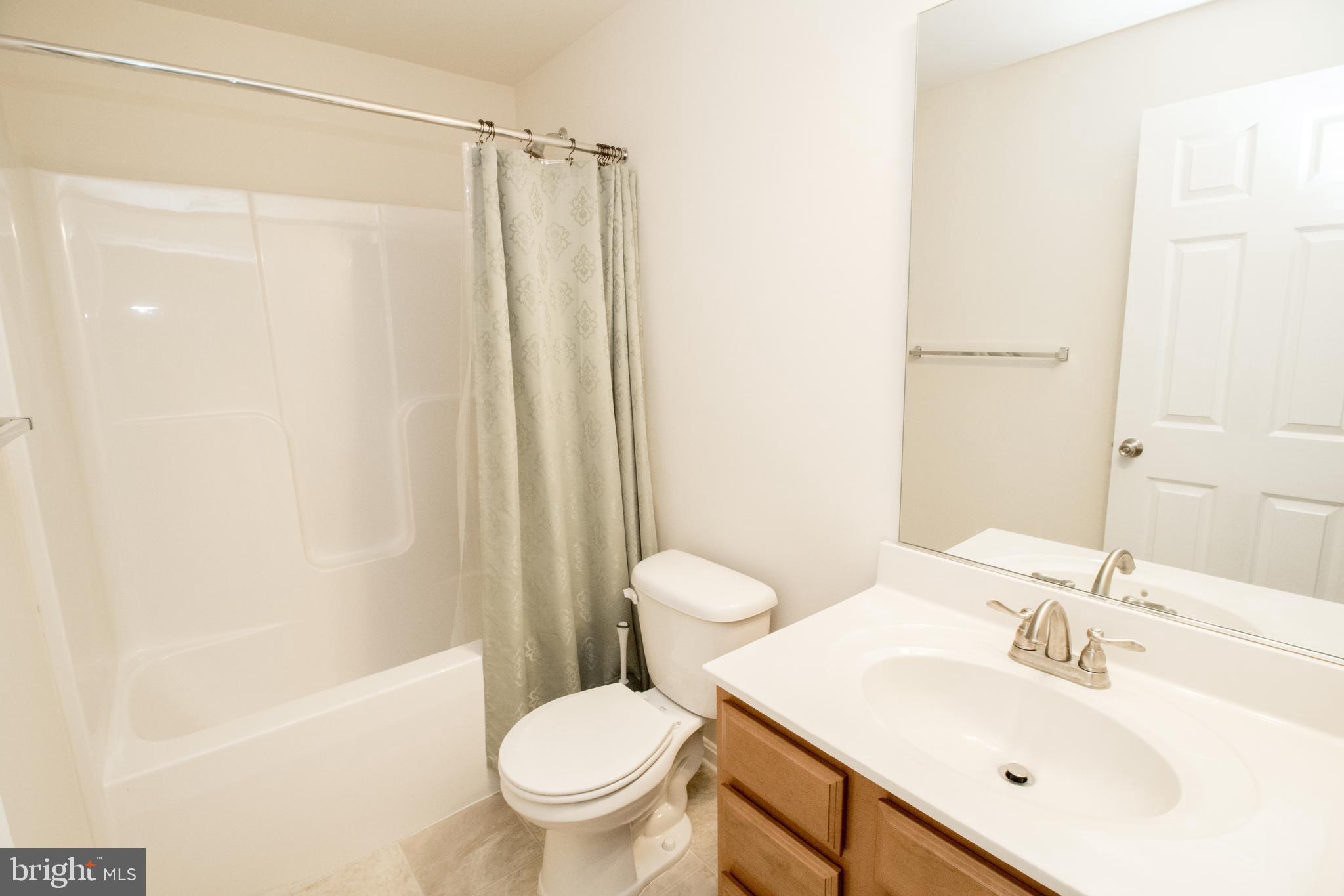 ELIZABETH HILLS PHASE 1 - Residential