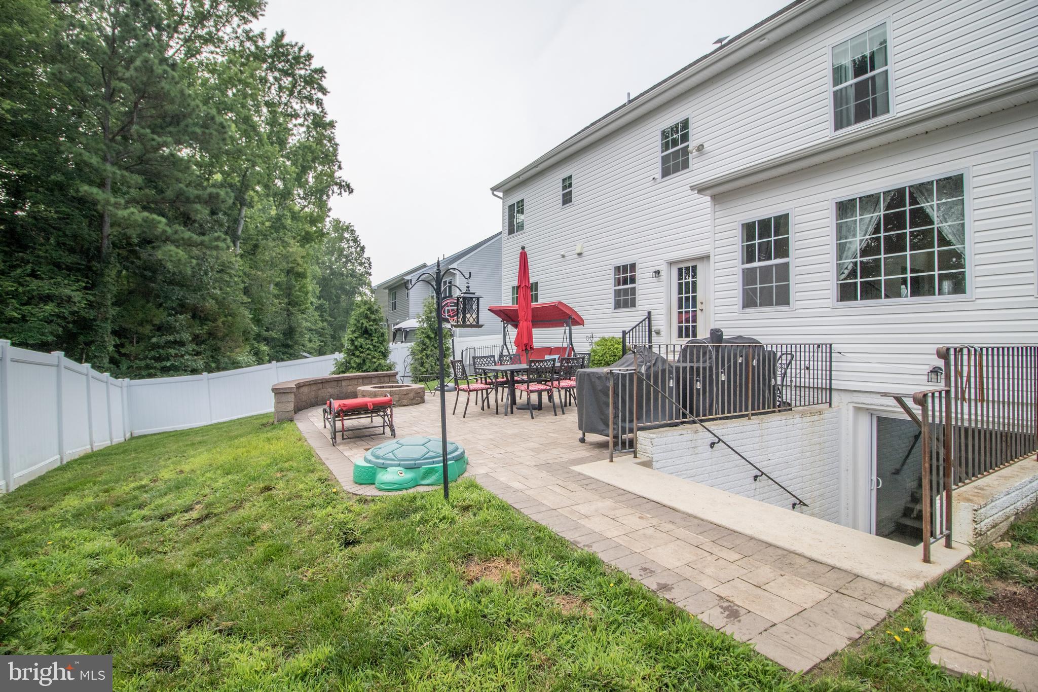 ELIZABETH HILLS PHASE 1 - Residential