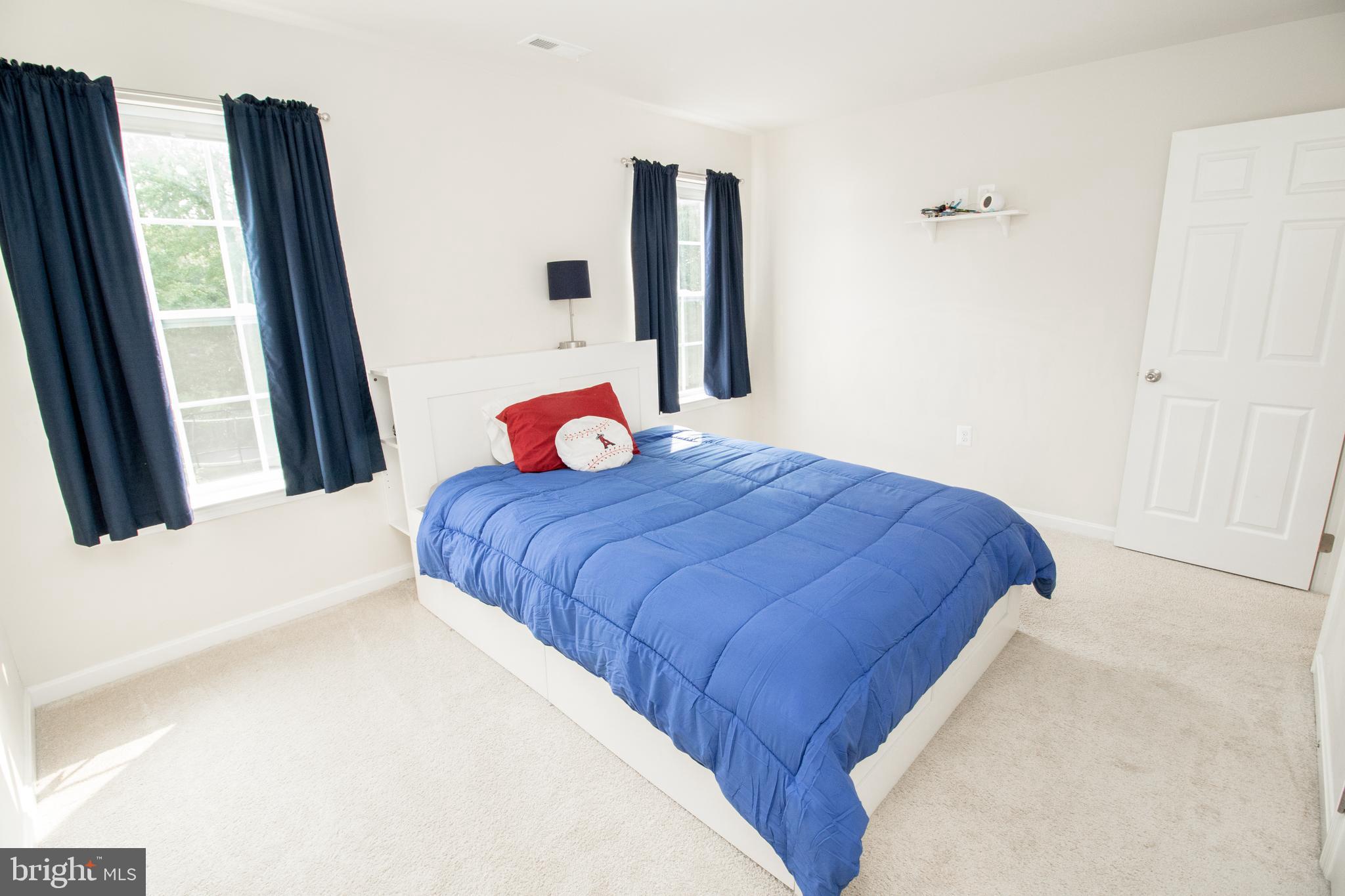 ELIZABETH HILLS PHASE 1 - Residential