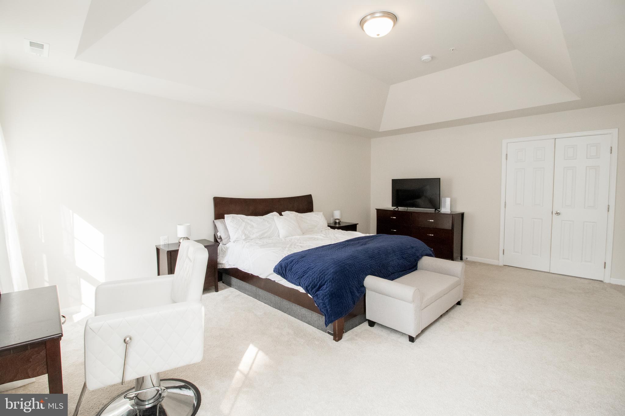 ELIZABETH HILLS PHASE 1 - Residential