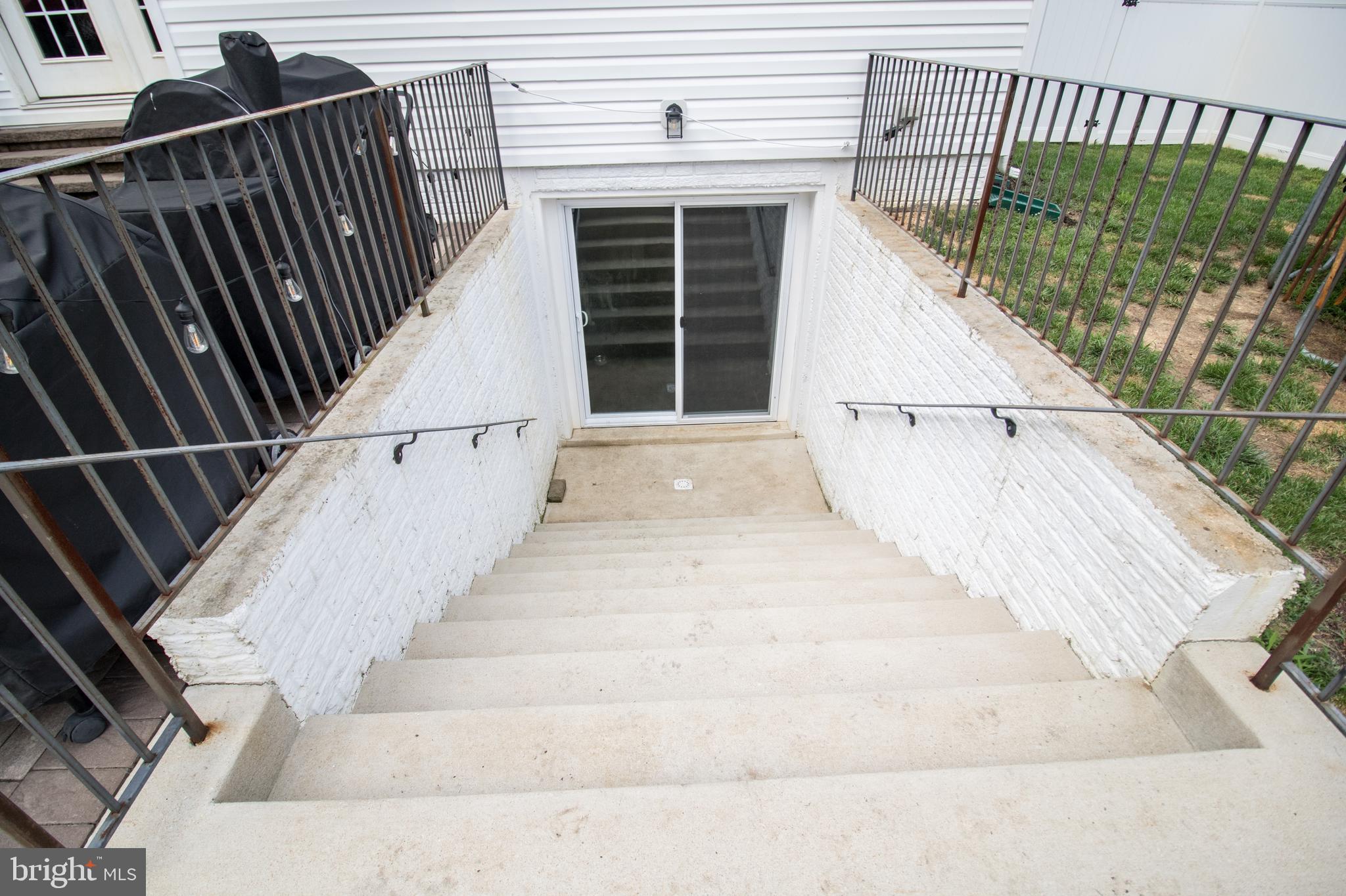 ELIZABETH HILLS PHASE 1 - Residential