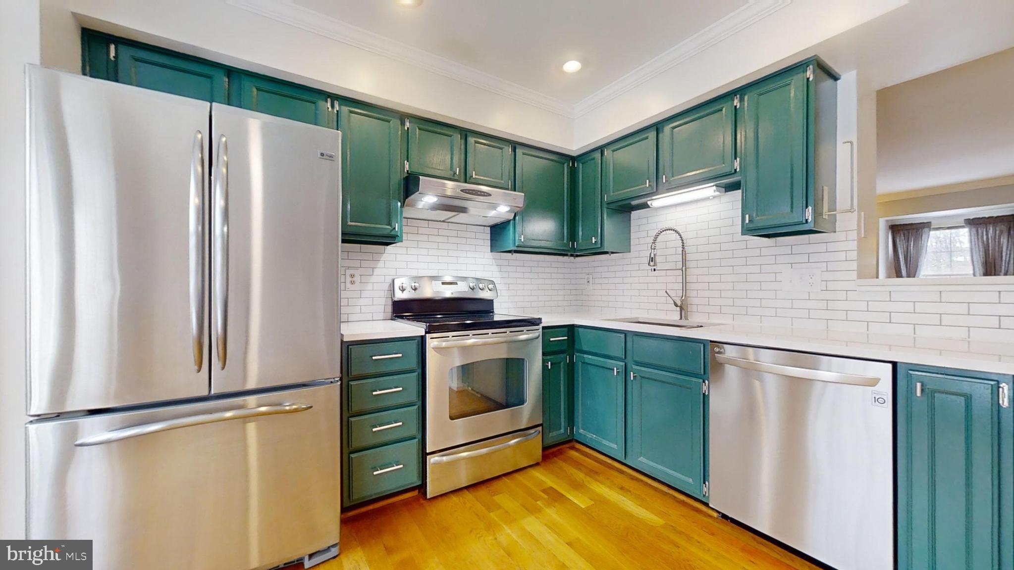 GREEN TRAILS - Residential