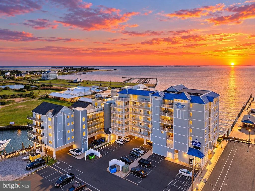 1 Dock Street Unit 301