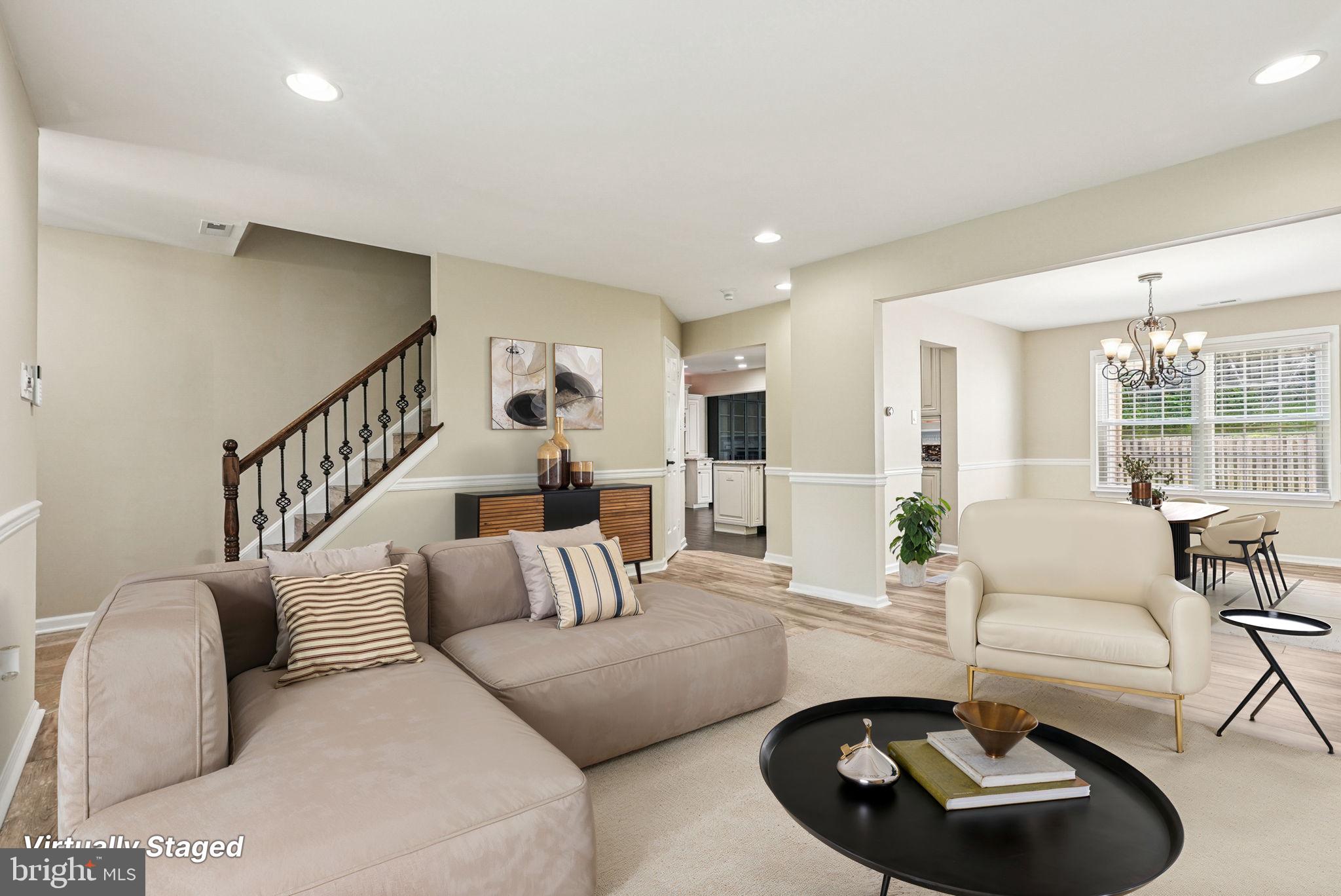 5 LOCUST LANE