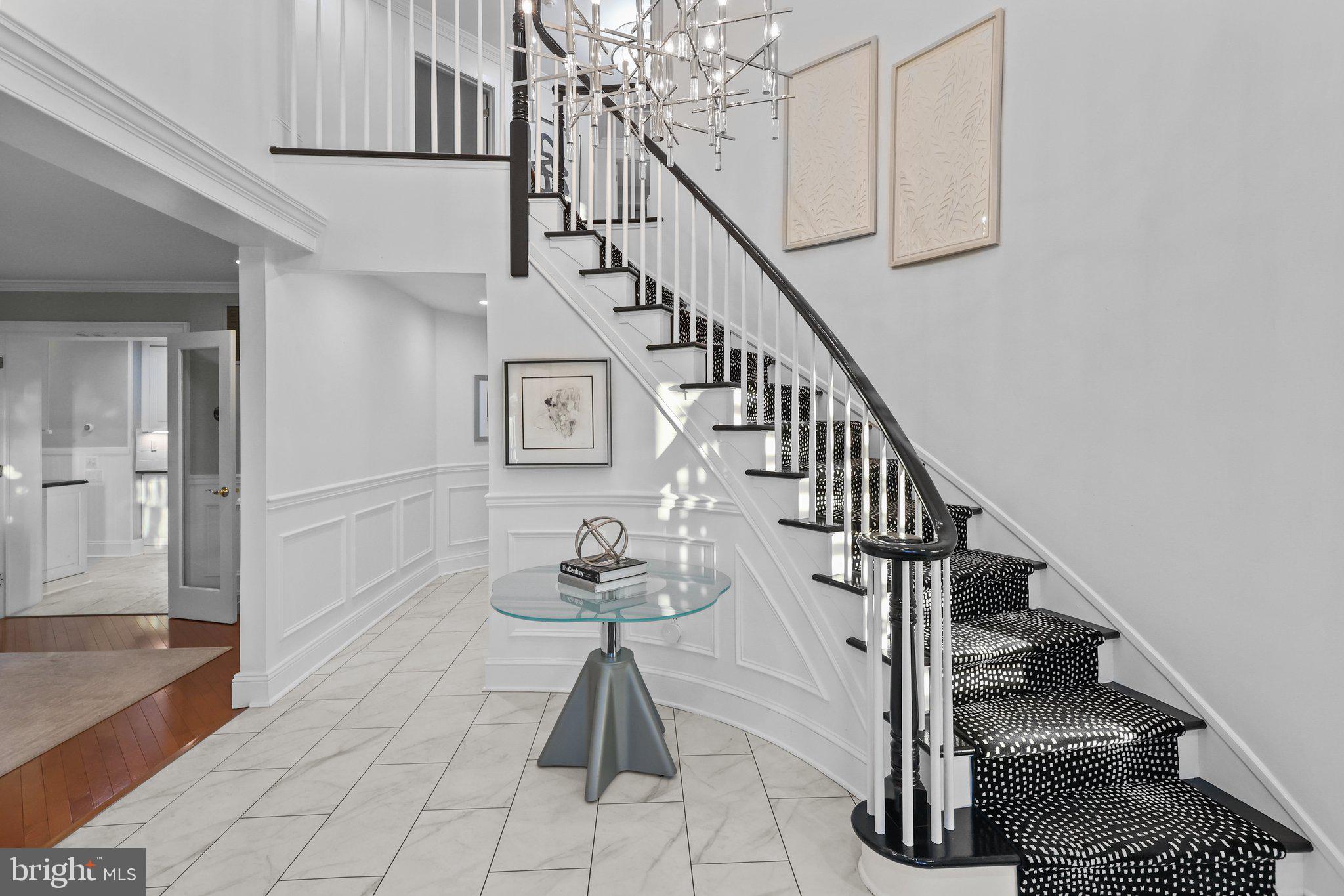 EAGLES MERE - Residential