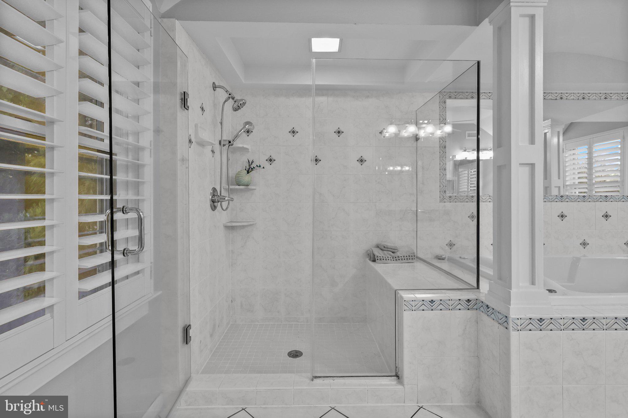 EAGLES MERE - Residential