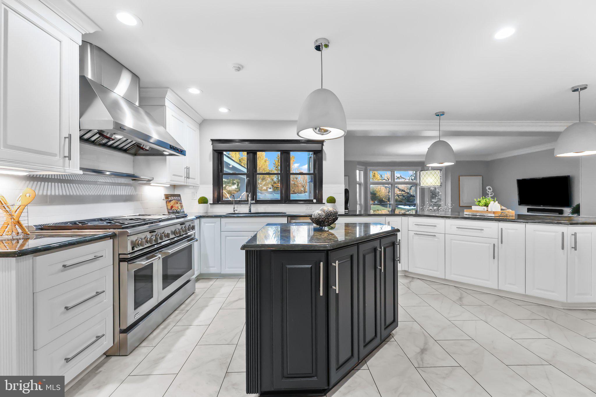 EAGLES MERE - Residential