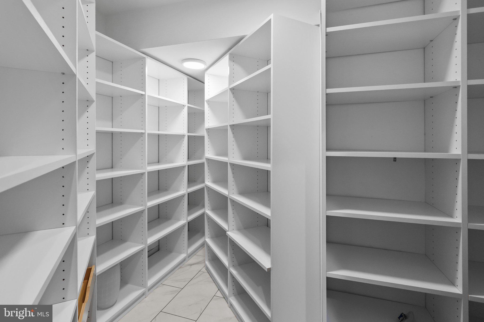 EAGLES MERE - Residential