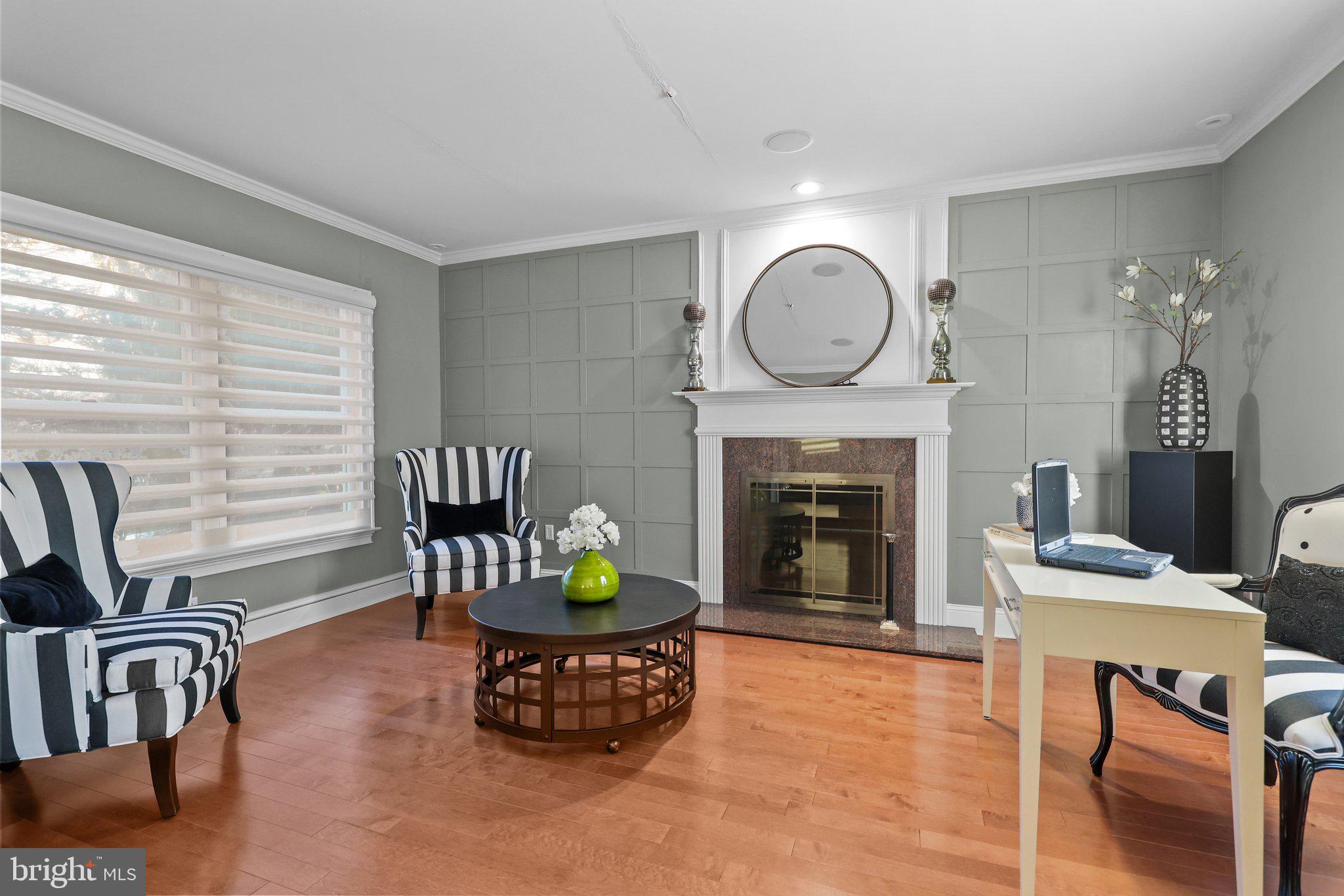 EAGLES MERE - Residential