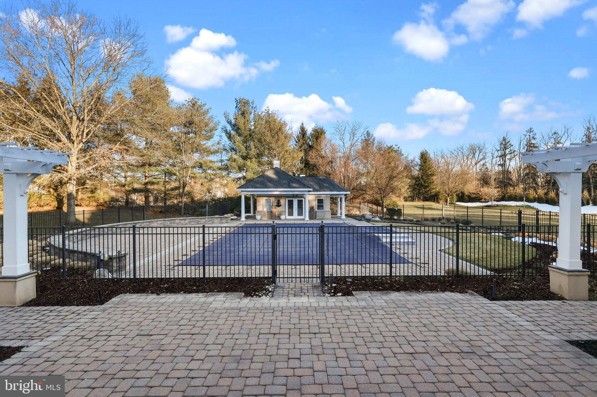 EAGLES MERE - Residential