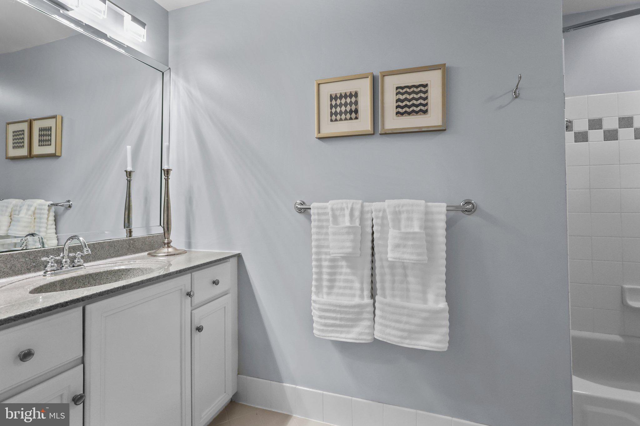 EAGLES MERE - Residential