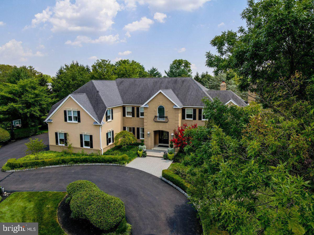 EAGLES MERE - Residential