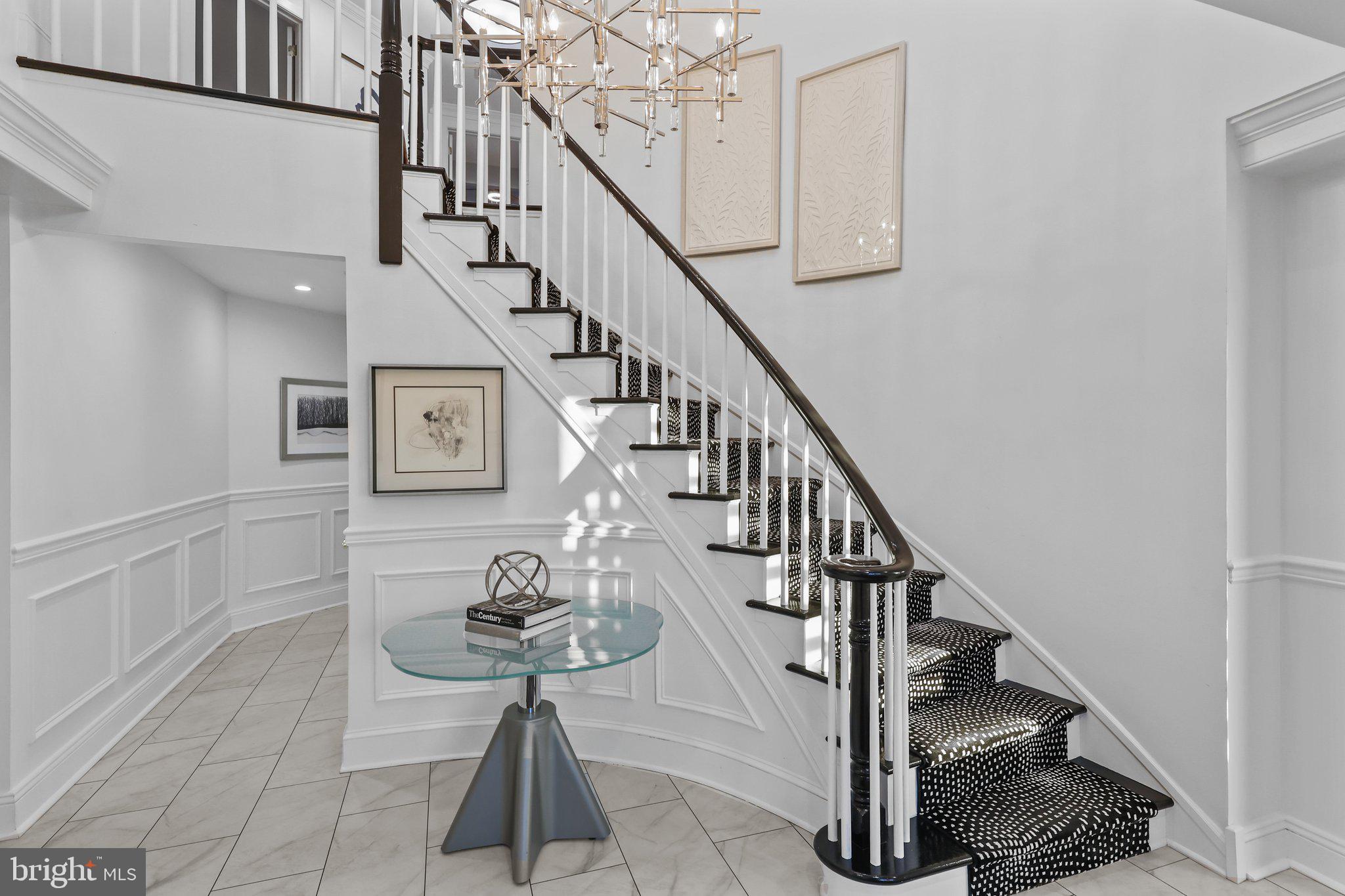 EAGLES MERE - Residential