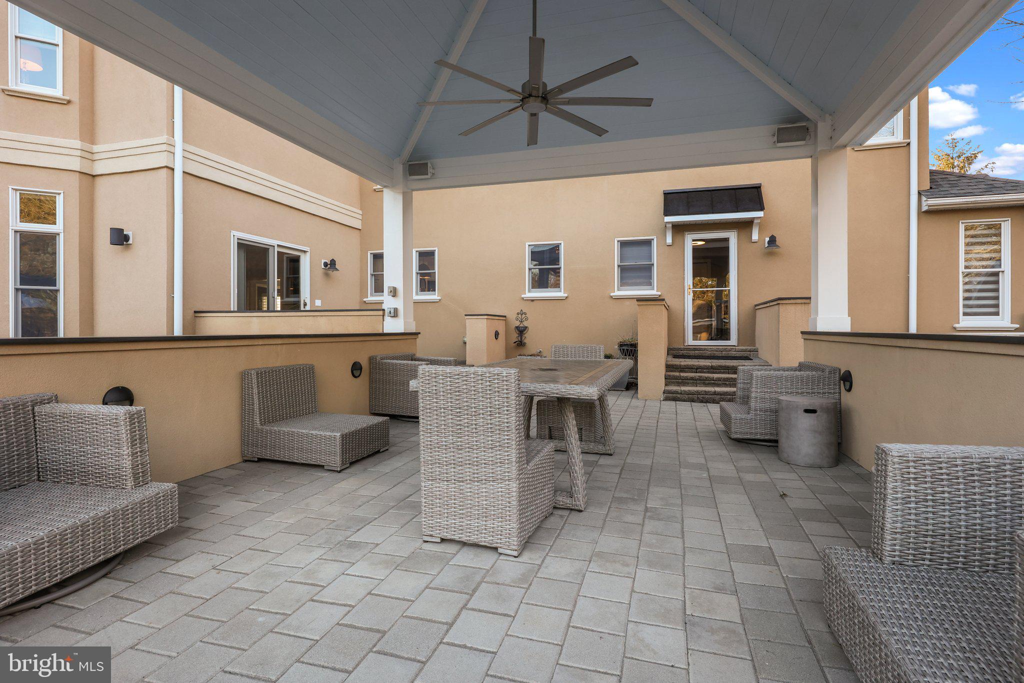 EAGLES MERE - Residential