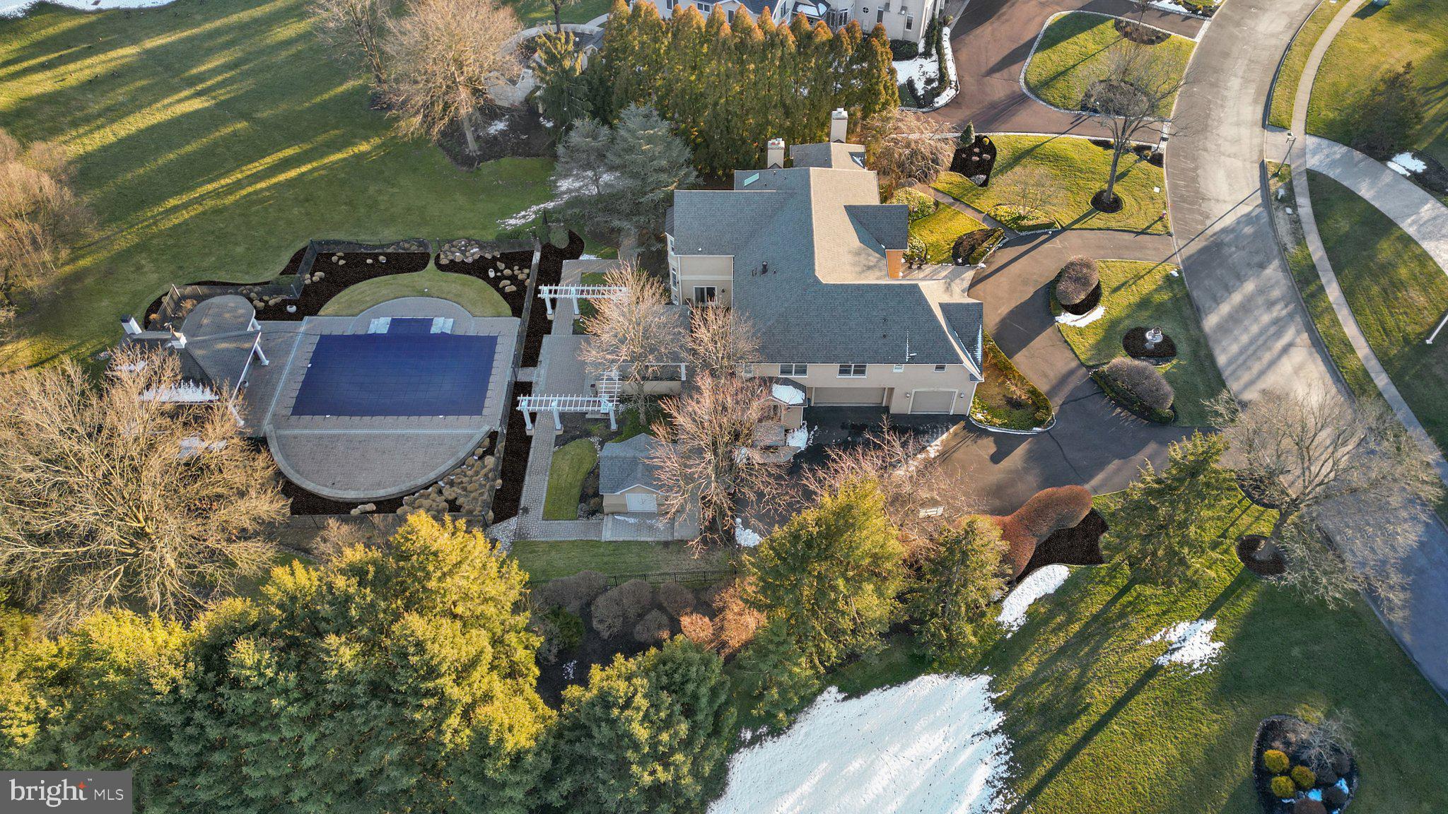 EAGLES MERE - Residential