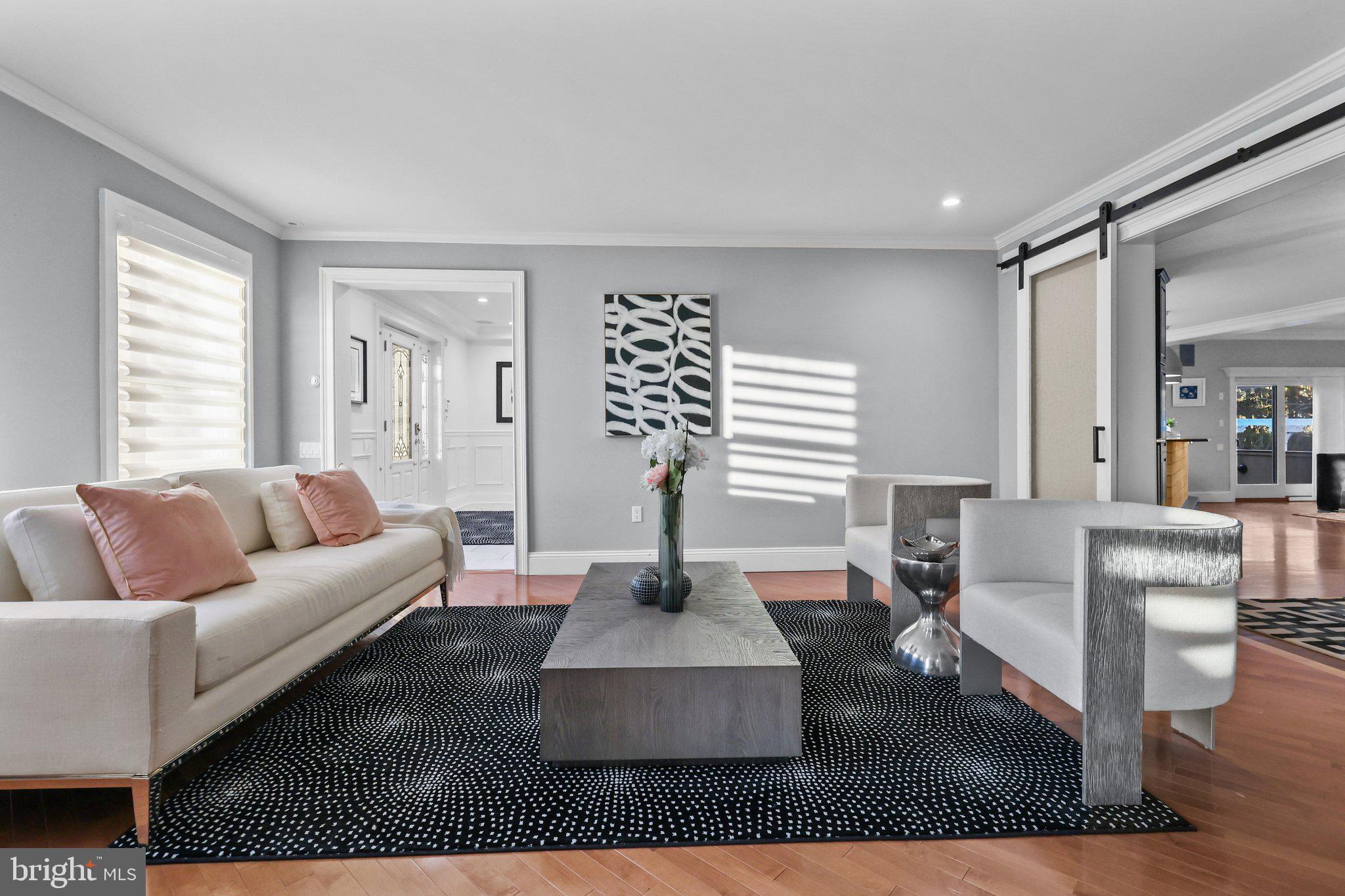 EAGLES MERE - Residential