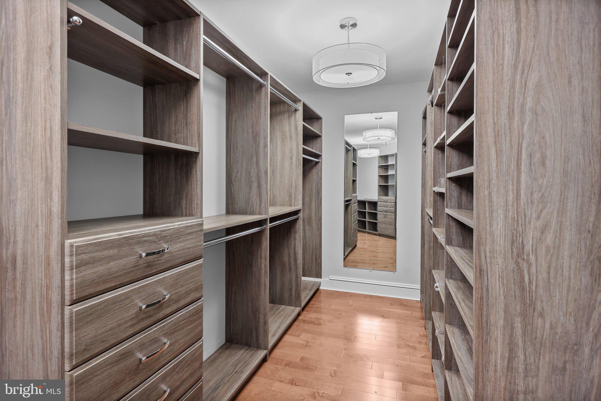 EAGLES MERE - Residential