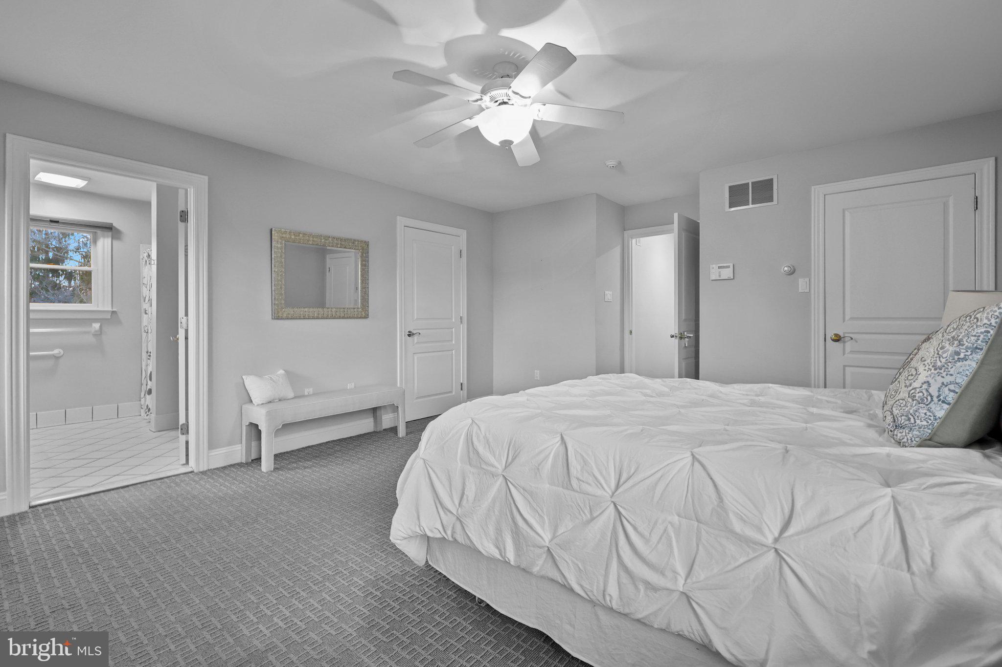 EAGLES MERE - Residential