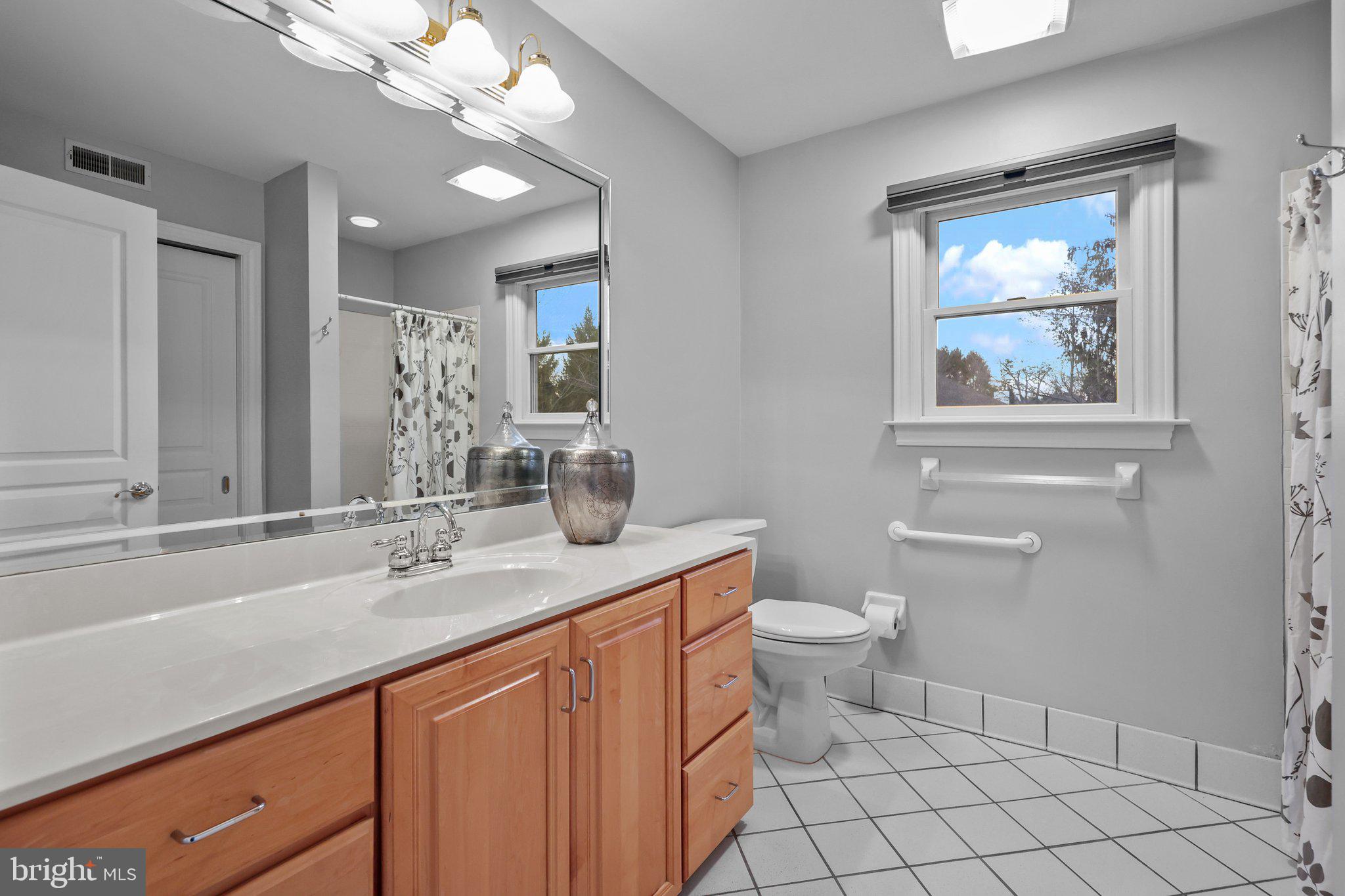 EAGLES MERE - Residential