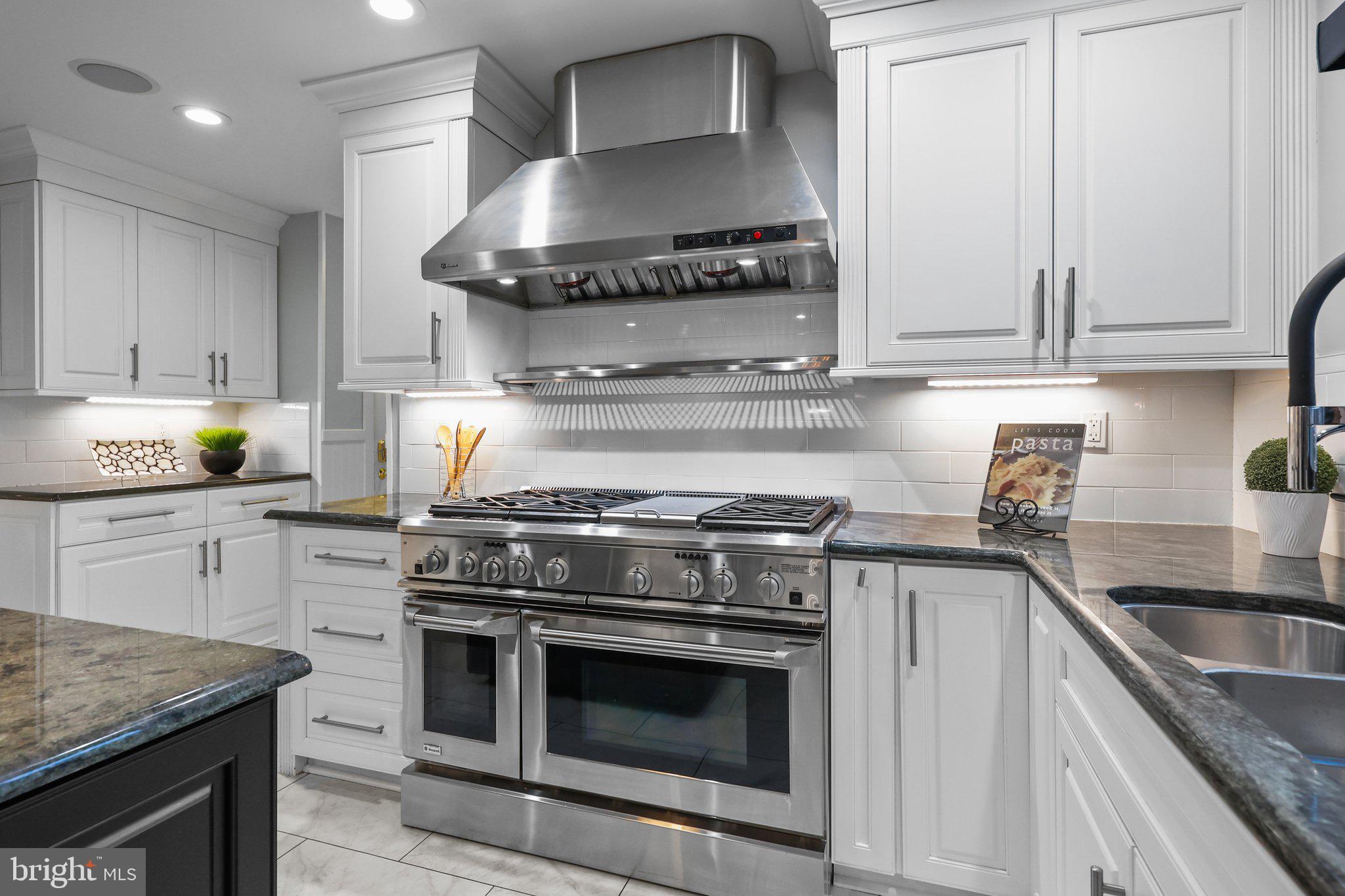 EAGLES MERE - Residential