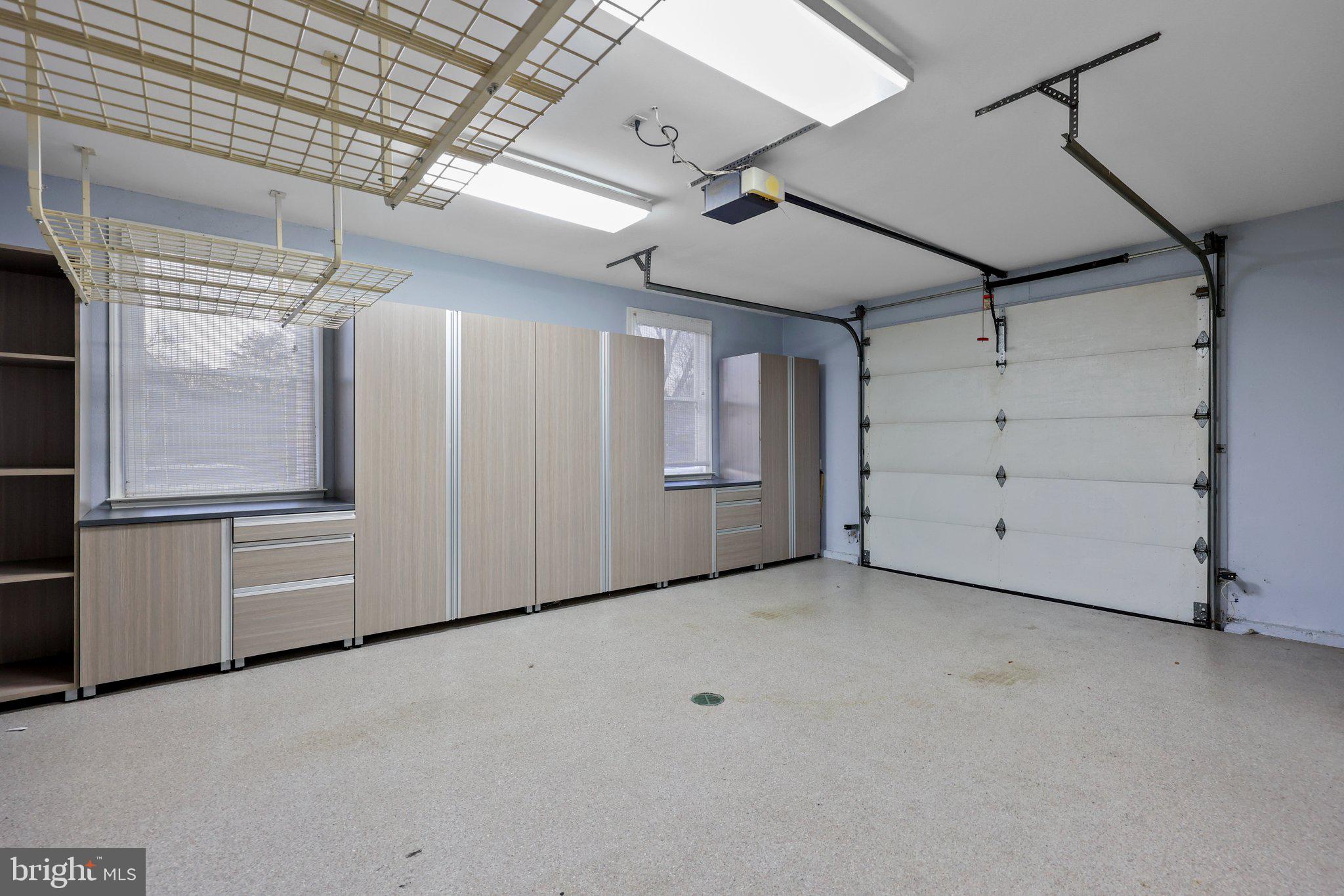 EAGLES MERE - Residential