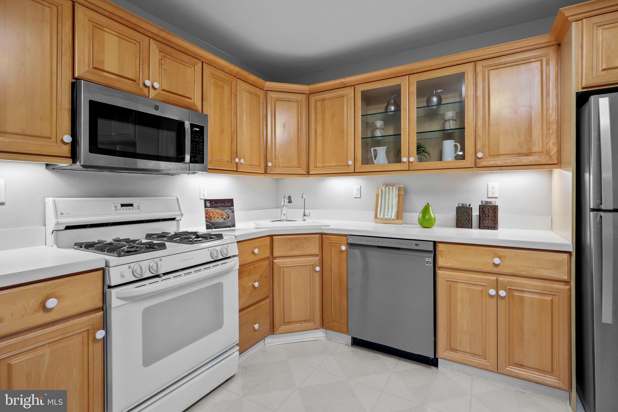 EAGLES MERE - Residential