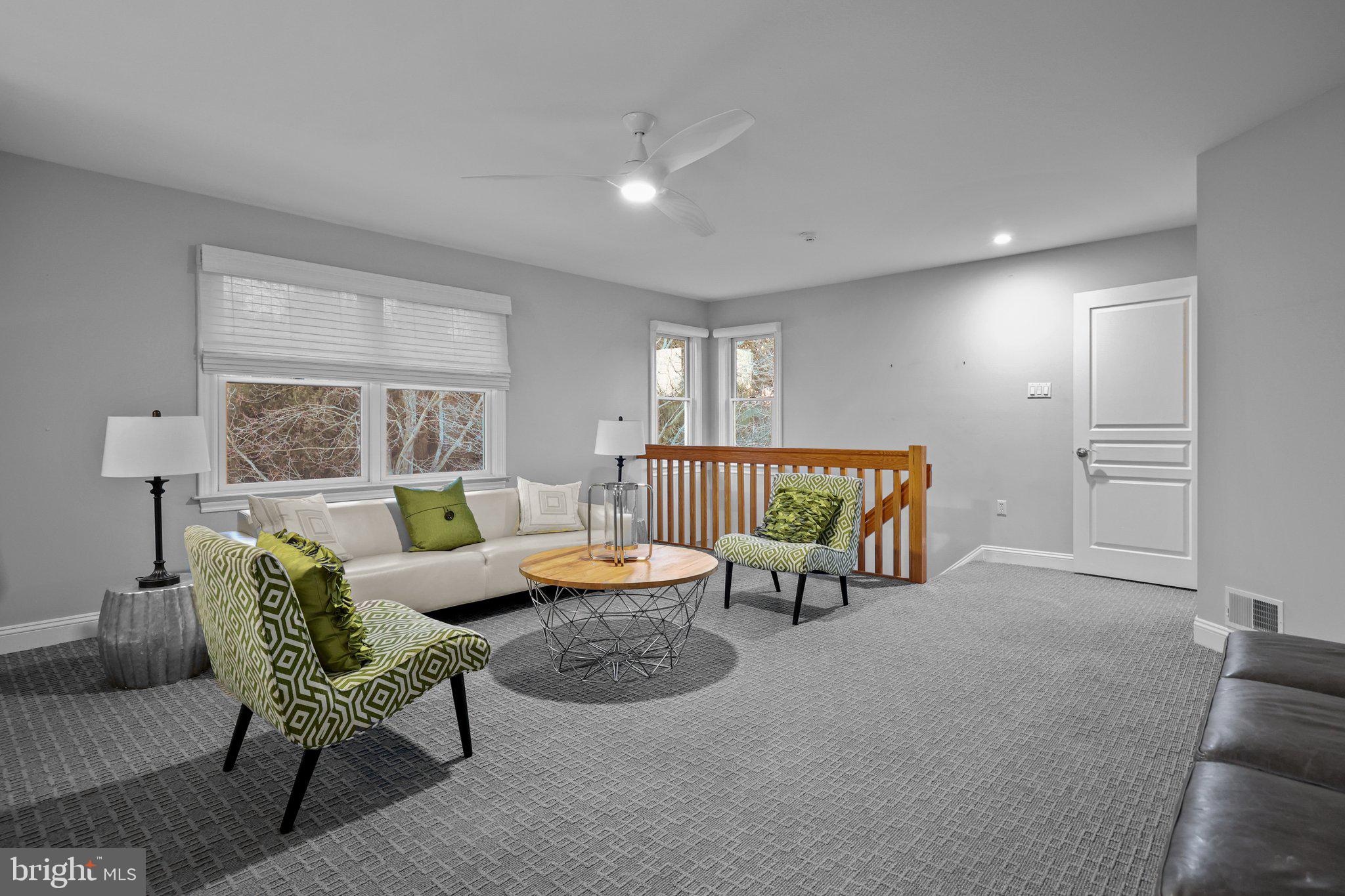 EAGLES MERE - Residential