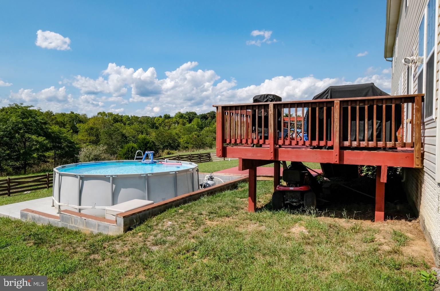 QUAIL RIDGE - Residential