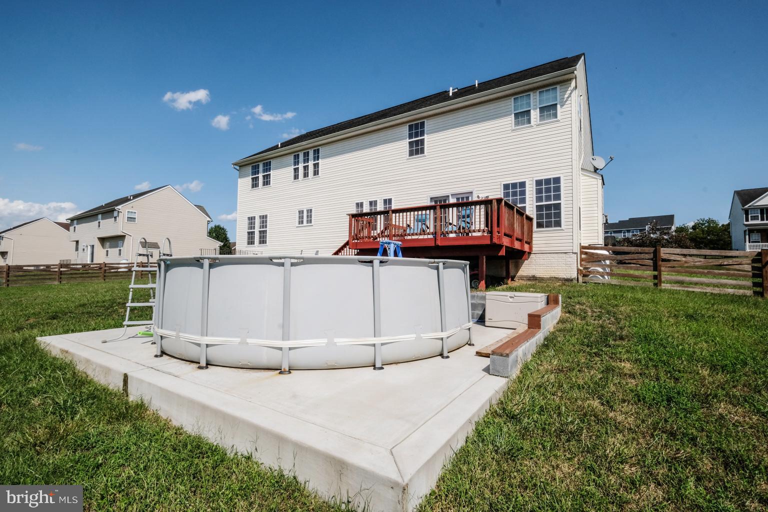 QUAIL RIDGE - Residential