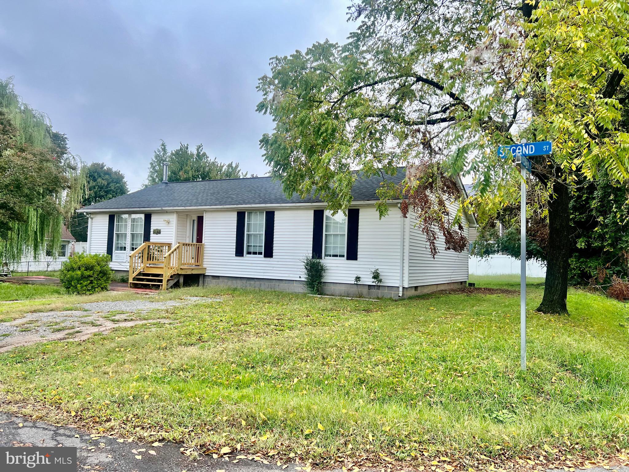 FAIRVIEW  BEACH - Residential