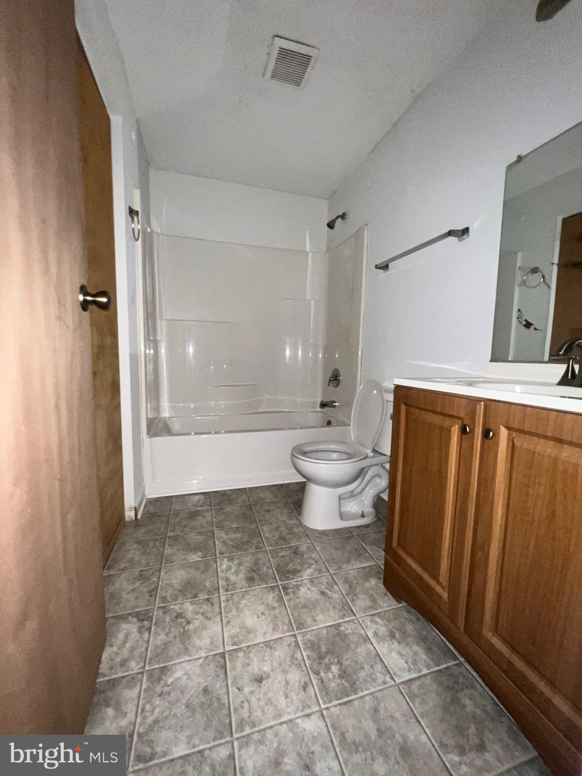 FAIRVIEW  BEACH - Residential