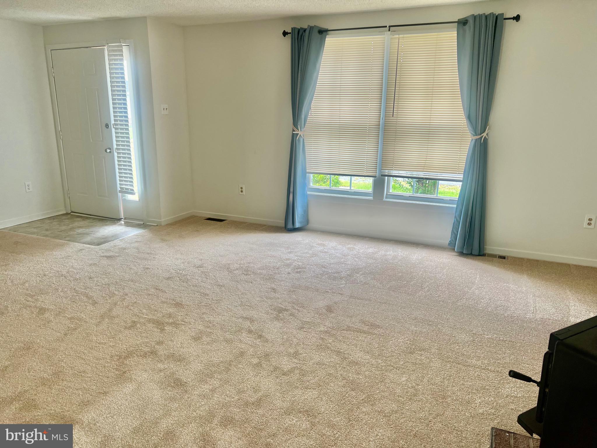 FAIRVIEW  BEACH - Residential