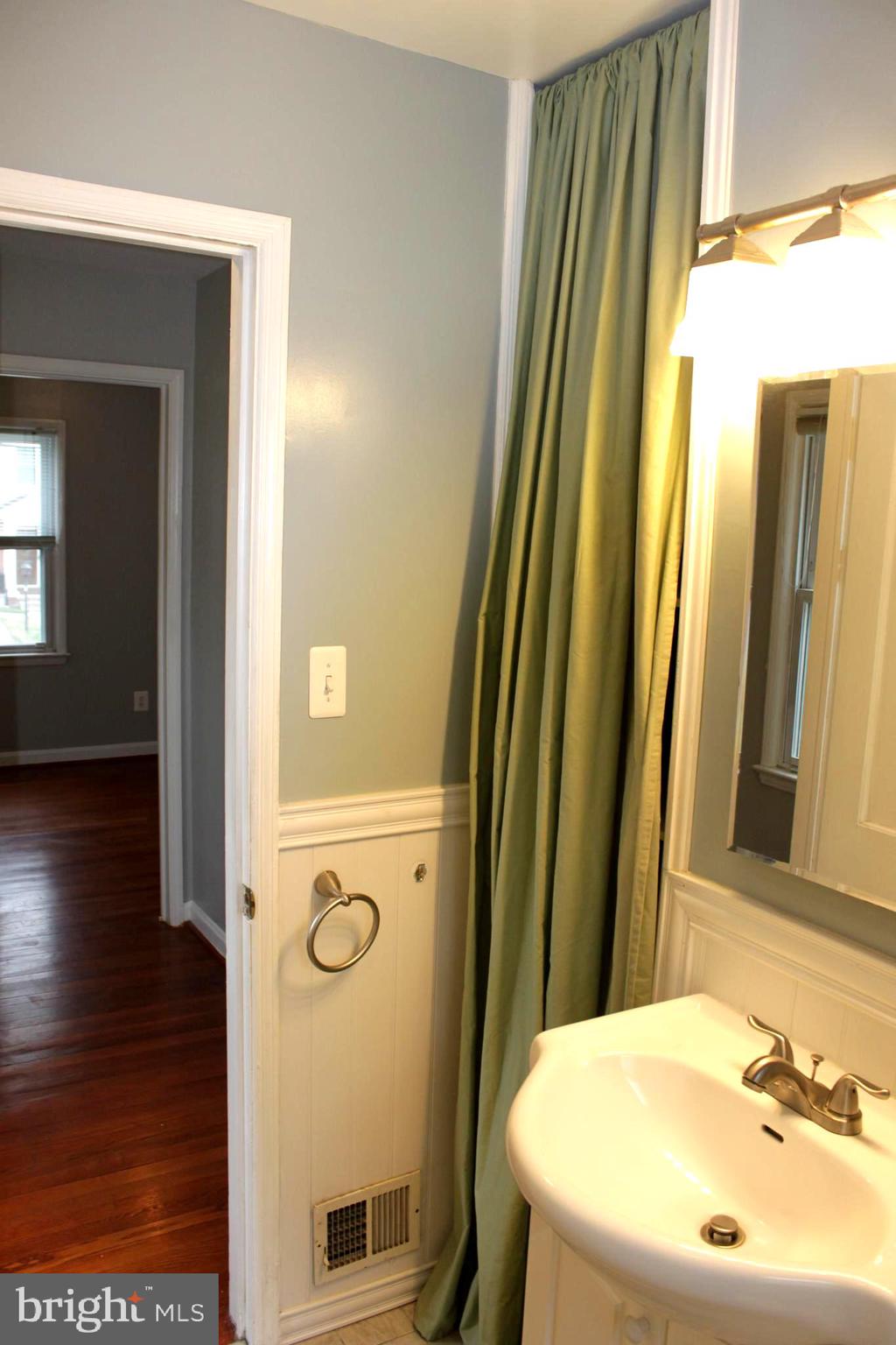 PARKLAWN - Residential