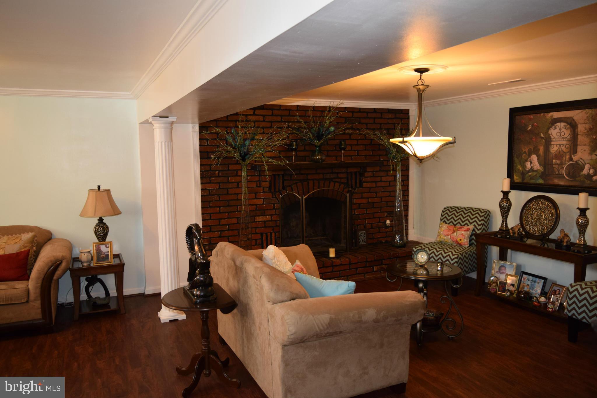 GLENARDEN WOODS - Residential