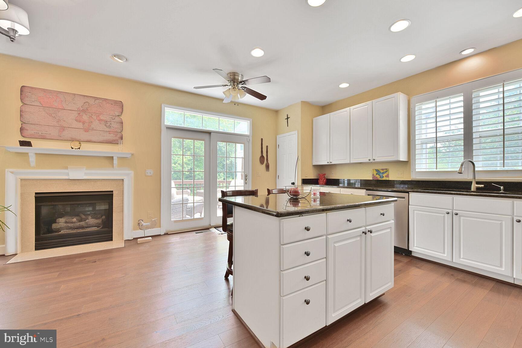 1249 WILD HAWTHORN WAY