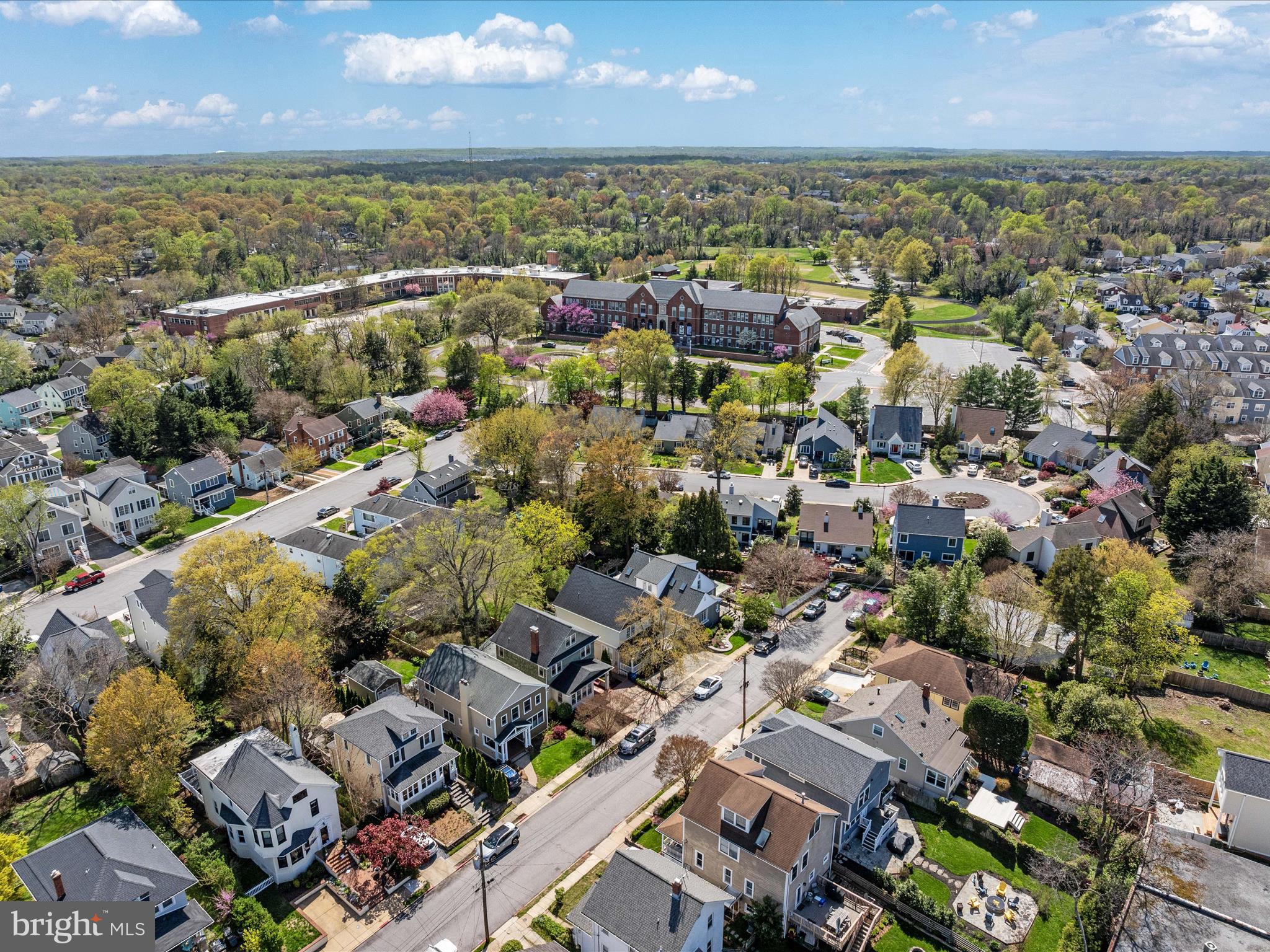 MURRAY HILL - Residential