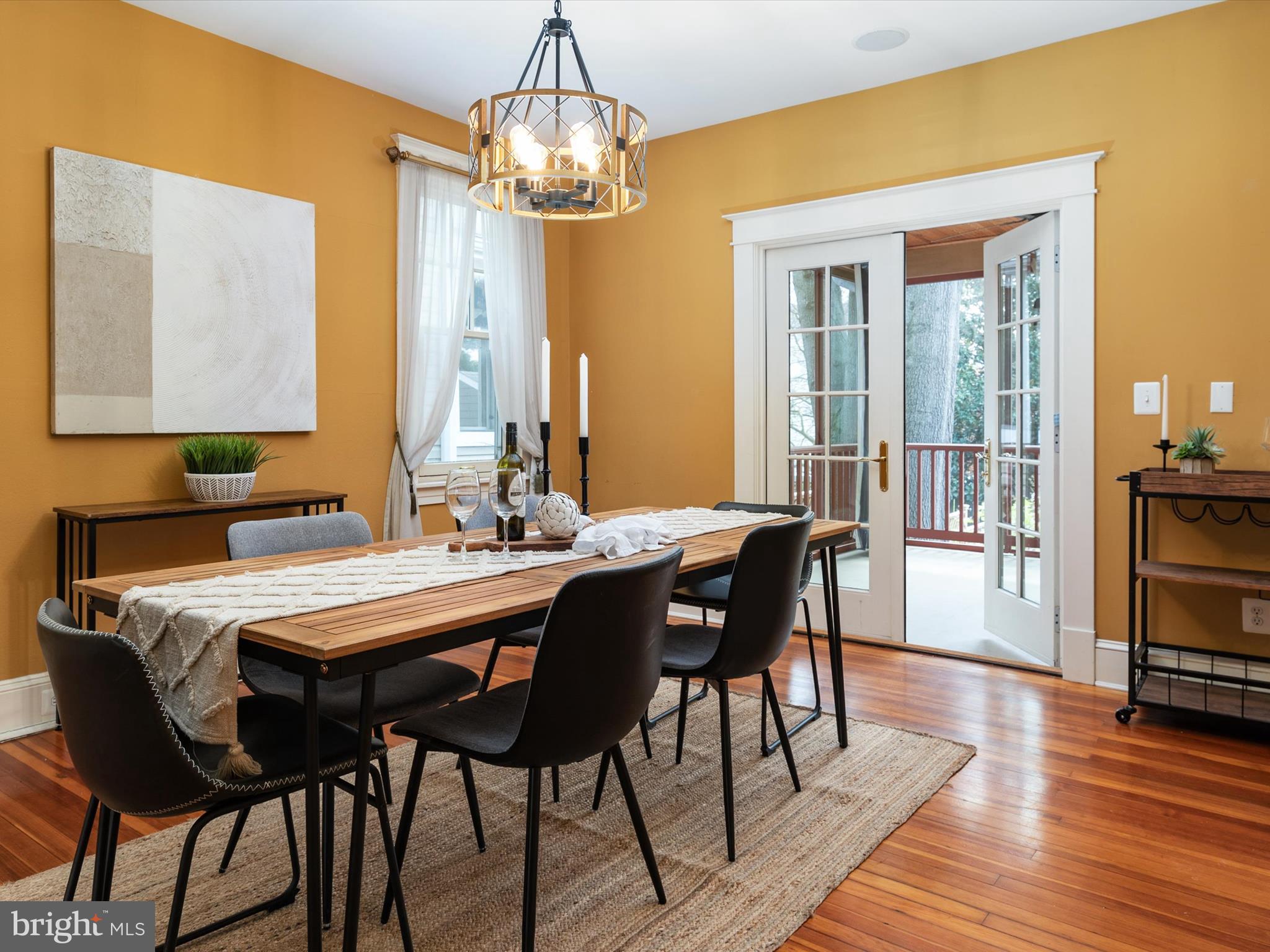 MURRAY HILL - Residential