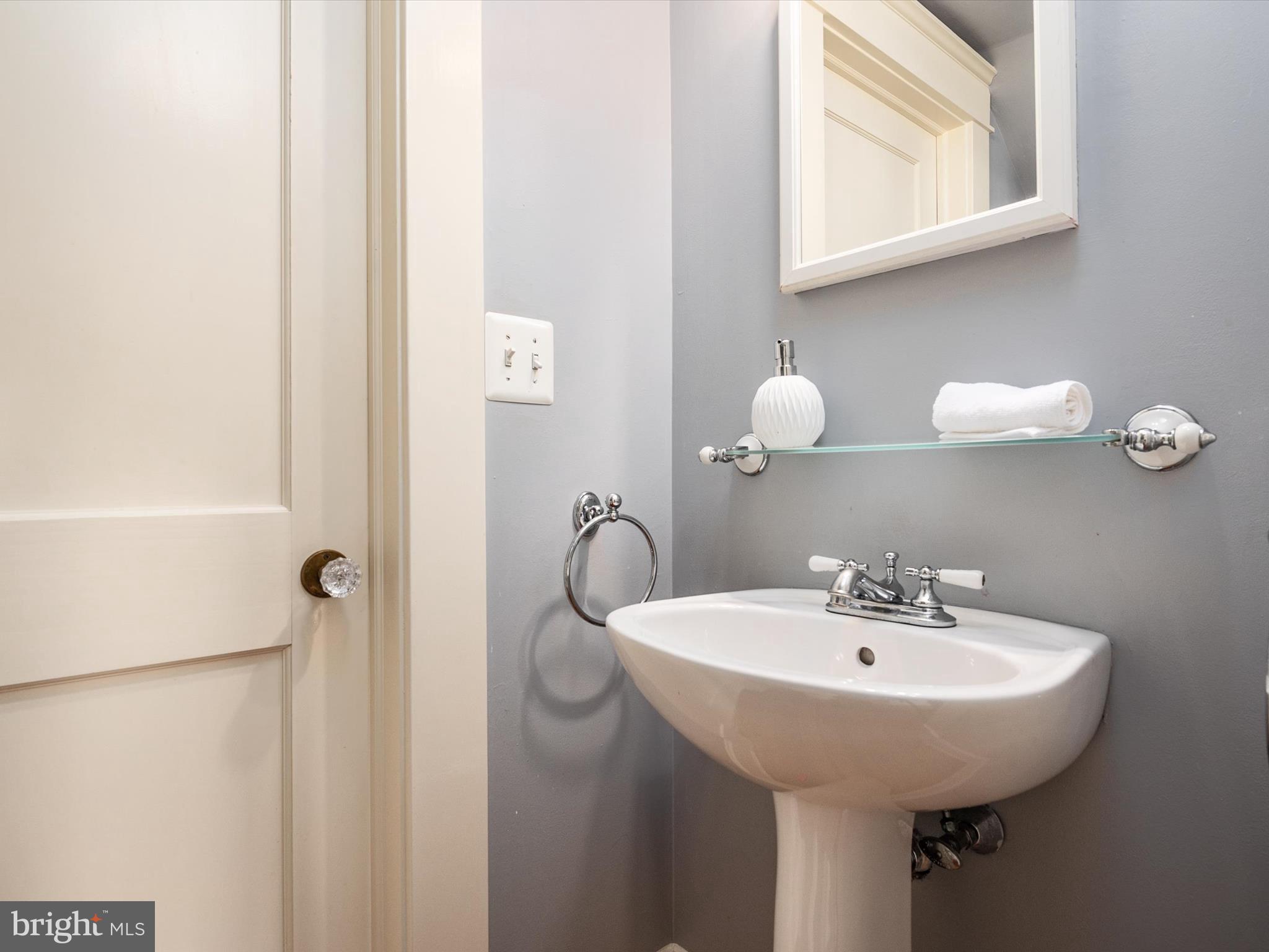 MURRAY HILL - Residential