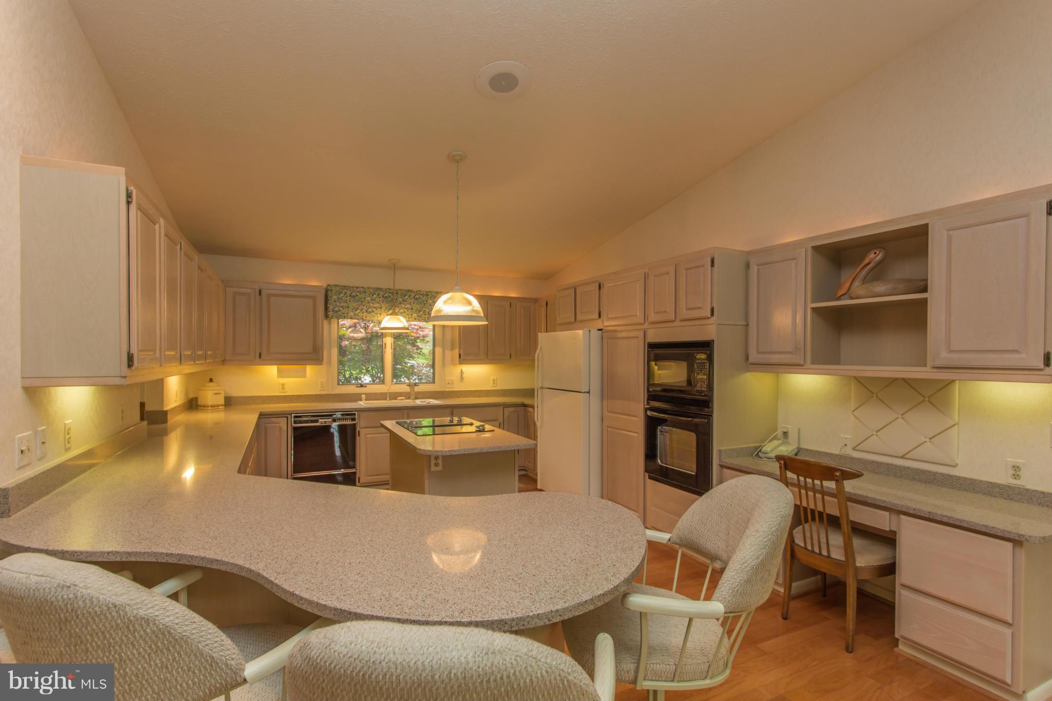 LAKE OF THE WOODS - Residential