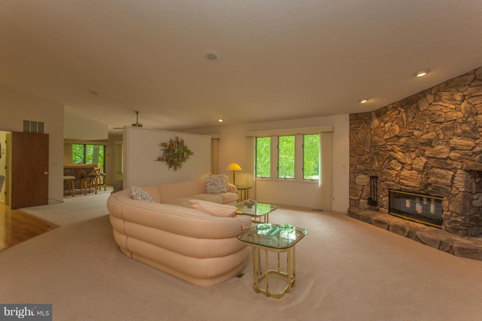 LAKE OF THE WOODS - Residential