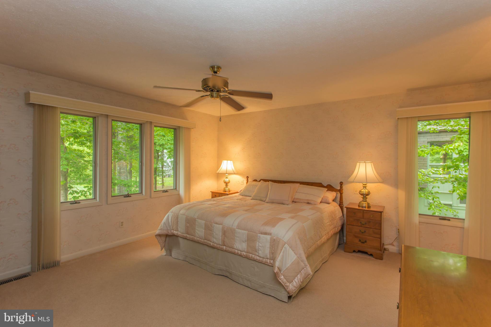 LAKE OF THE WOODS - Residential