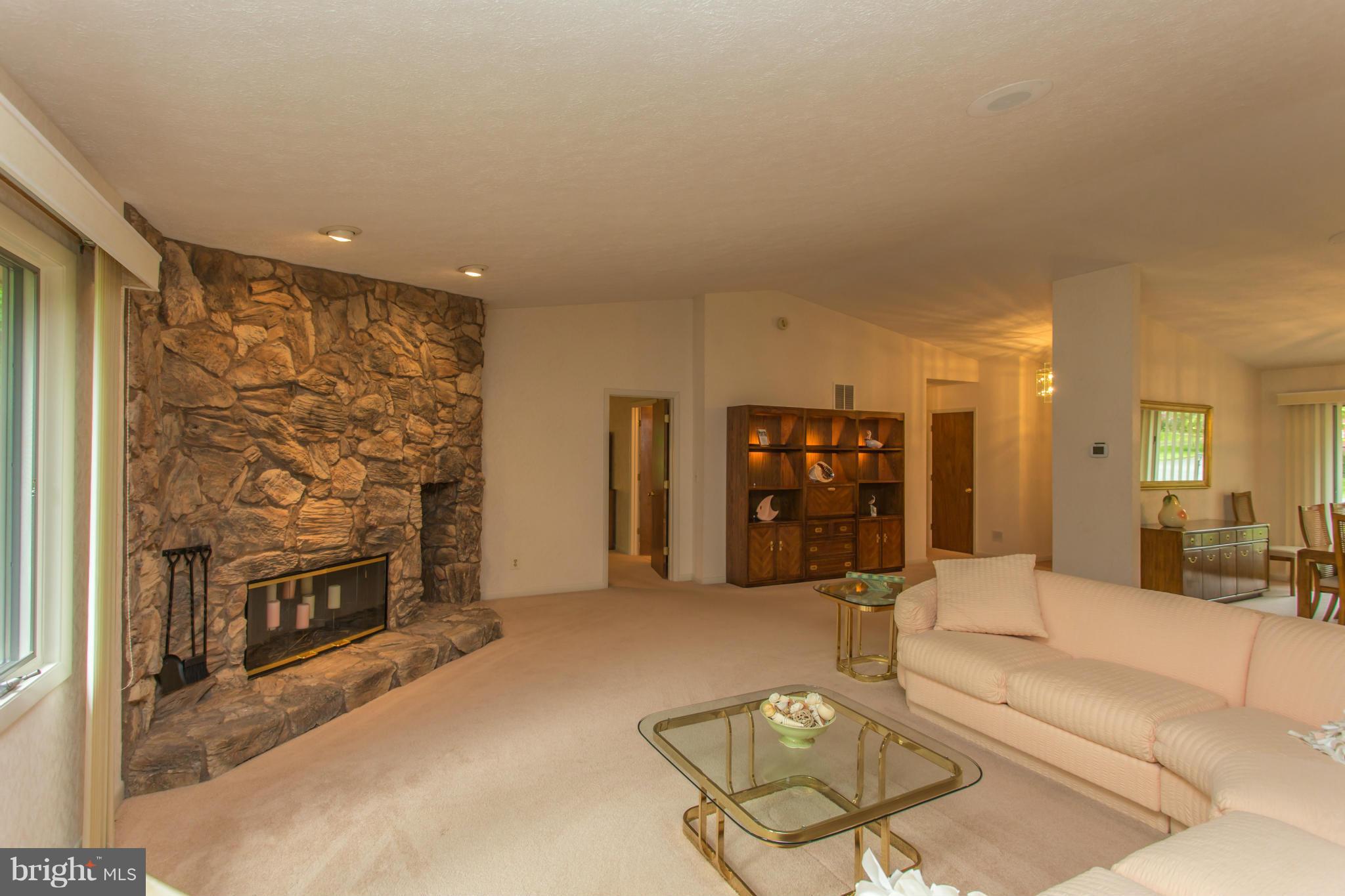 LAKE OF THE WOODS - Residential