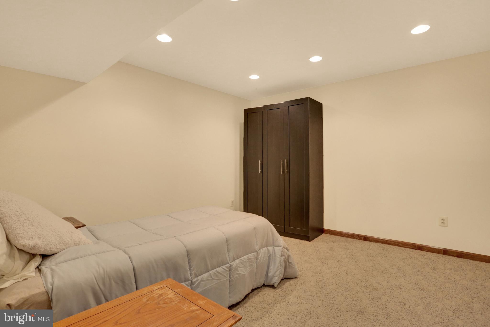 PENN TWP - Residential