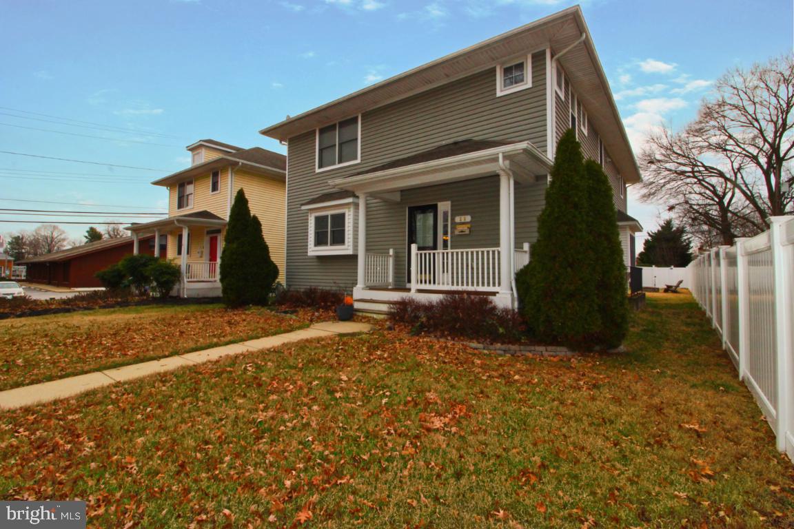 The first thing you will notice when you enter 11 1st Avenue is it s size. High 9 ceilings make the large rooms feel even larger. Built in 2005 this 4,400+ finished sqft - 3 bedroom, 2 full and 1 half bath home boasts great updates with a cozy feel. Huge bedrooms all with walk-in closets and a bonus room in the basement could be potential 4th bedroom. Fully finished basement has custom made starry-night ceiling, theater room and there is a rough-in ready for another full bath. You can t miss this gorgeous modern kitchen with stainless appliances, full length backsplash, granite countertops, and massive island leading out to the open floor plan. Sliding glass doors overlook the 2 Car GARAGE, fenced rear yard with patio out back! Gas Fireplace, main level laundry, great lighting .Too many features to mention! Great restaurants, the Fire department, the B&A Bike trail and more are all just around the corner!