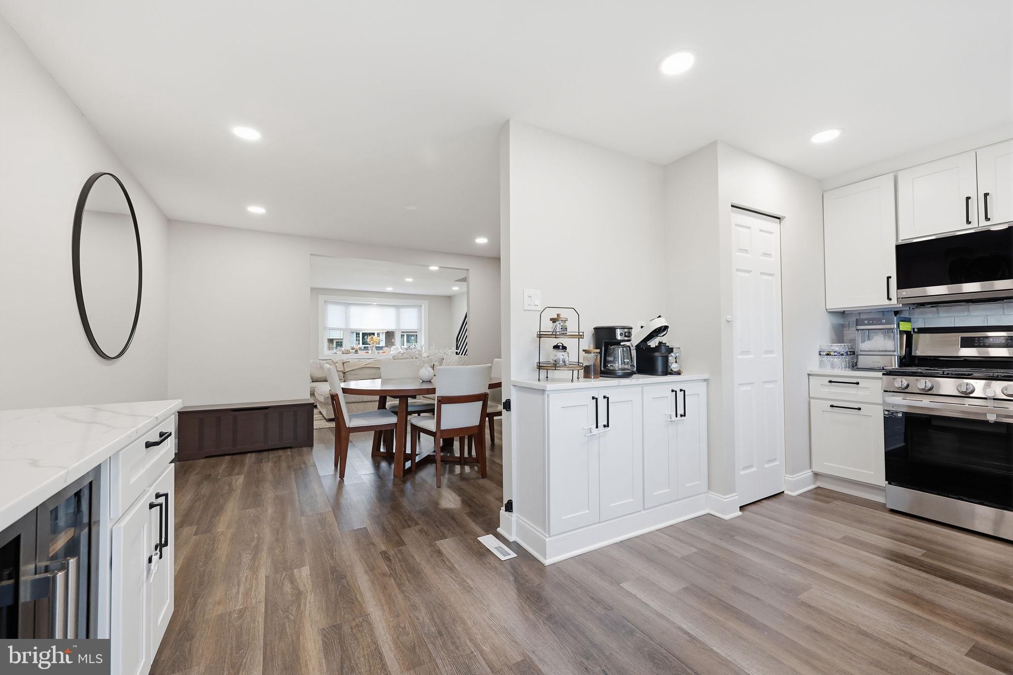 3623 GENESEE DRIVE