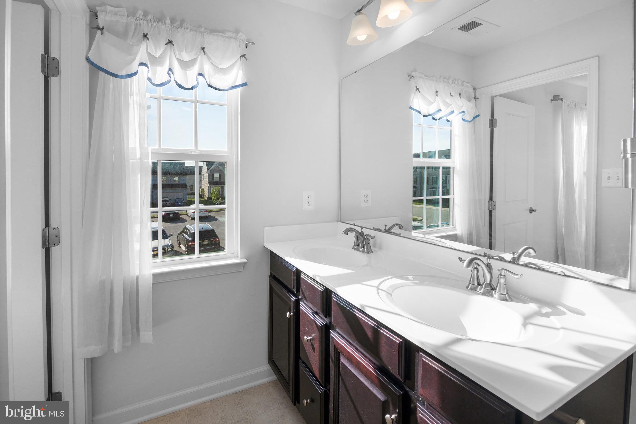 POTOMAC STATION - Residential